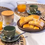 Rolli & Caruggi Lägenhet