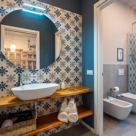 Rolli & Caruggi Апартаменты *