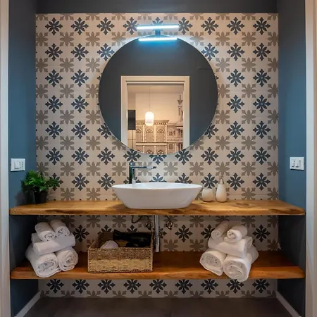 דירה Rolli & Caruggi