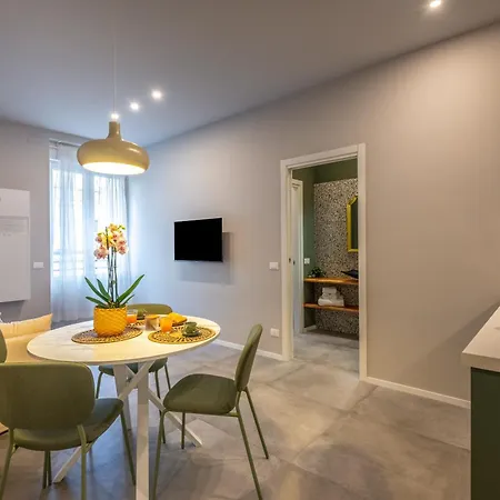 Rolli & Caruggi Apartament Genua